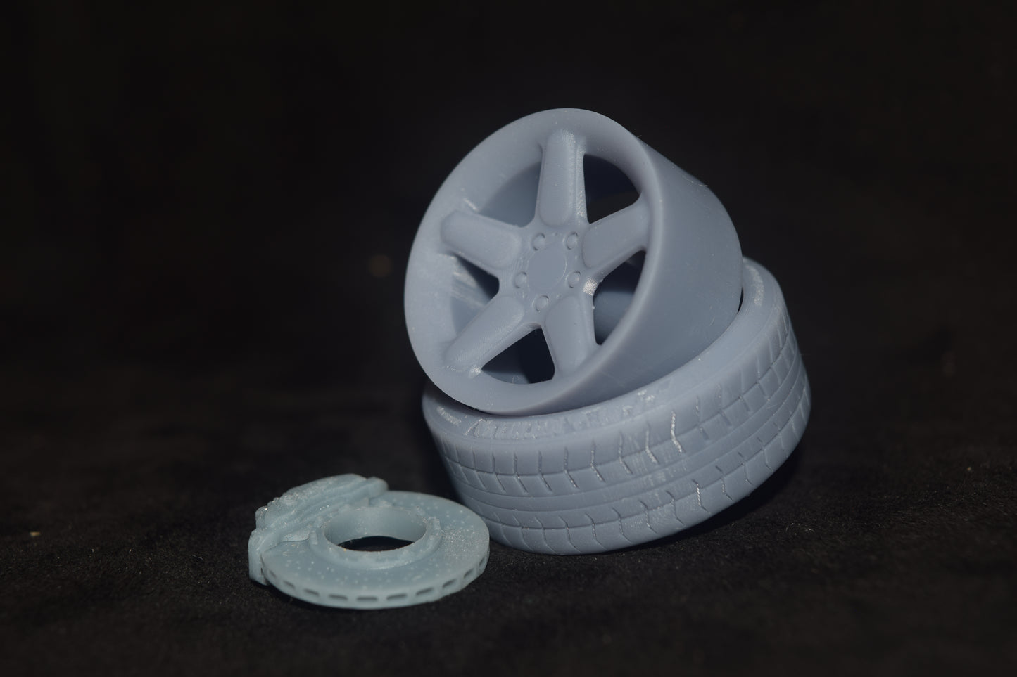 AC Schnitzer Type 2 rims 1/18 with MICHELIN tyres and brake system