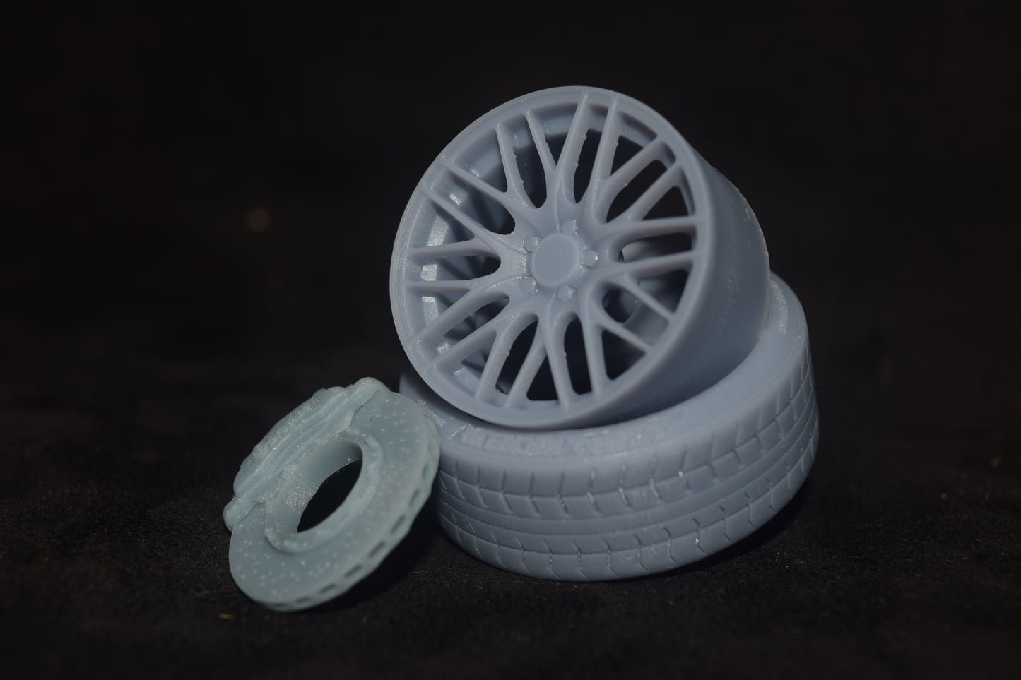 BBS CS rims 1/18 with MICHELIN tyres and brake system