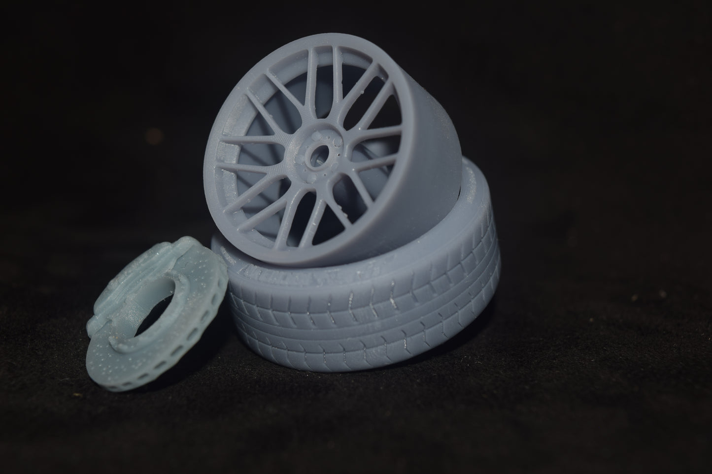 BBS RC 302 rims 1/18 with MICHELIN tyres and brake system