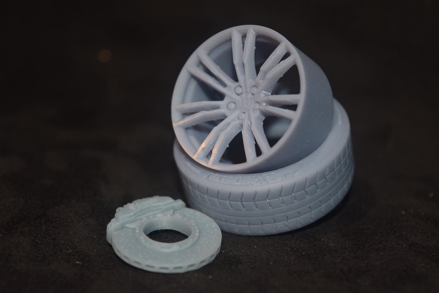 BMW Style 706M F90 M5 rims 1/18 with MICHELIN tyres and brake system