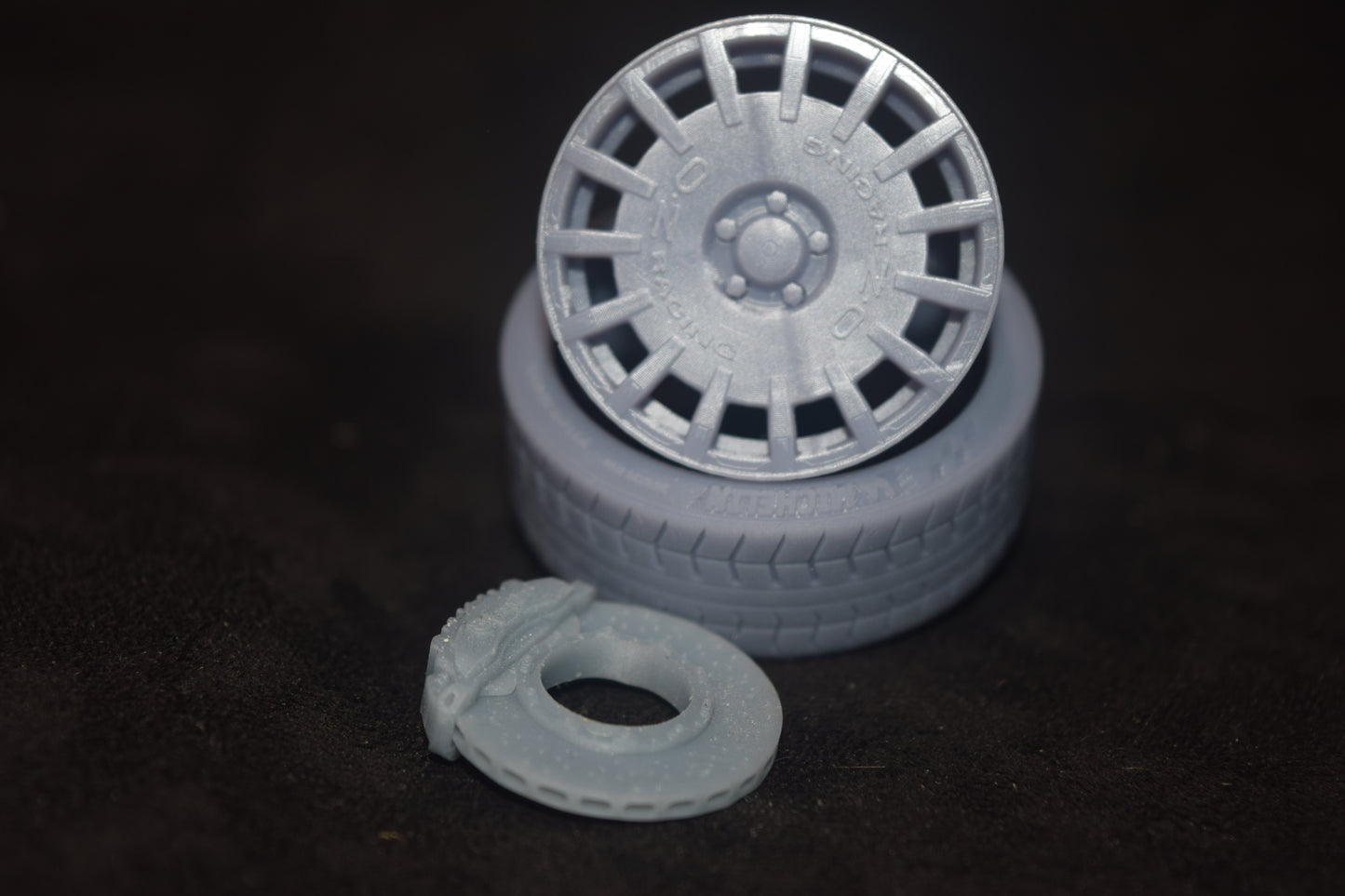 OZ Racing Rally rims 1/18 with MICHELIN tyres and brake system