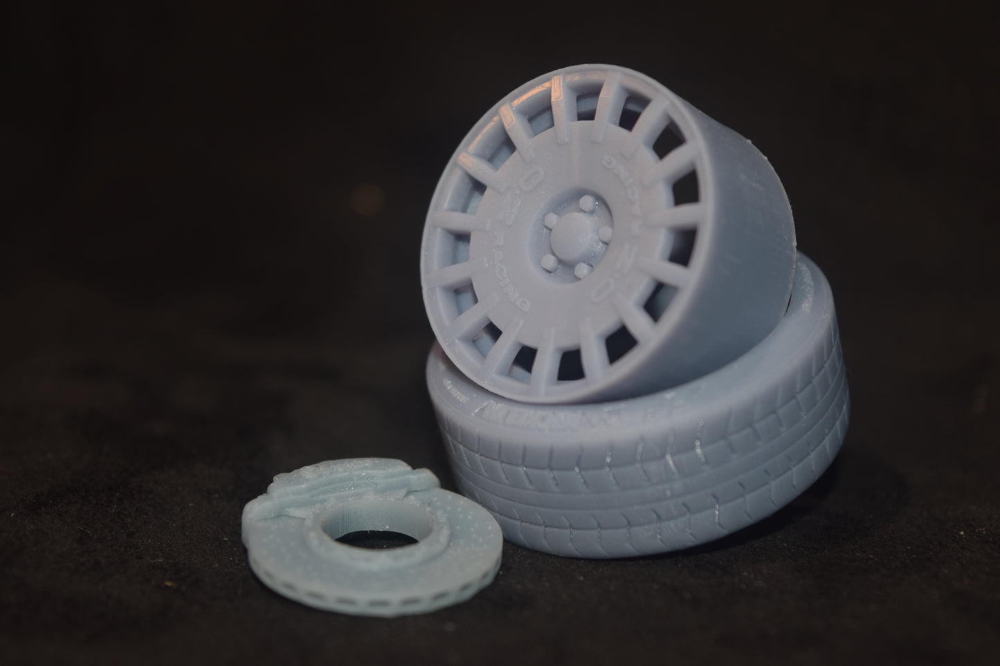 OZ Racing Rally rims 1/18 with MICHELIN tyres and brake system