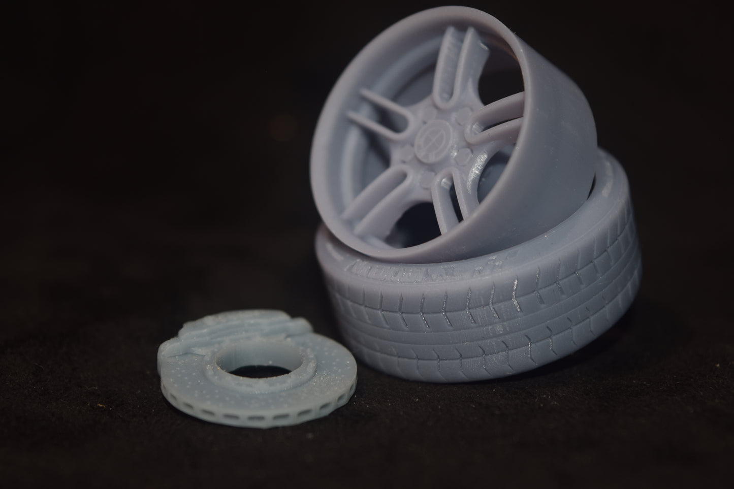 BMW Style 66 E39 rims 1/18 with MICHELIN tyres and brake system