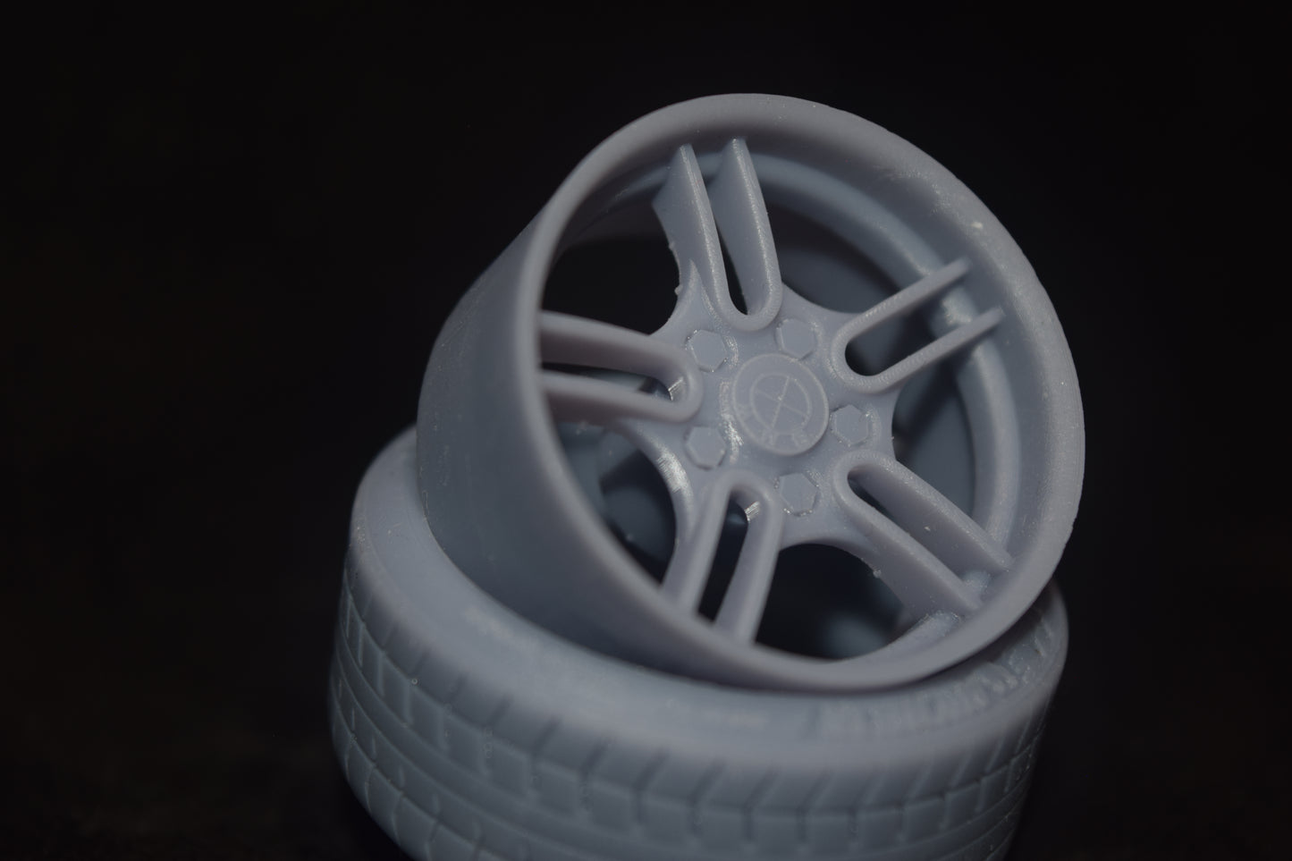 BMW Style 66 E39 rims 1/18 with MICHELIN tyres and brake system