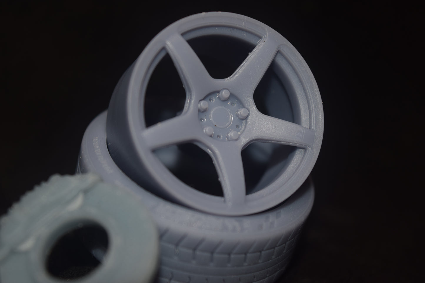 WORK T5R rims 1/18 with MICHELIN tyres and brake system