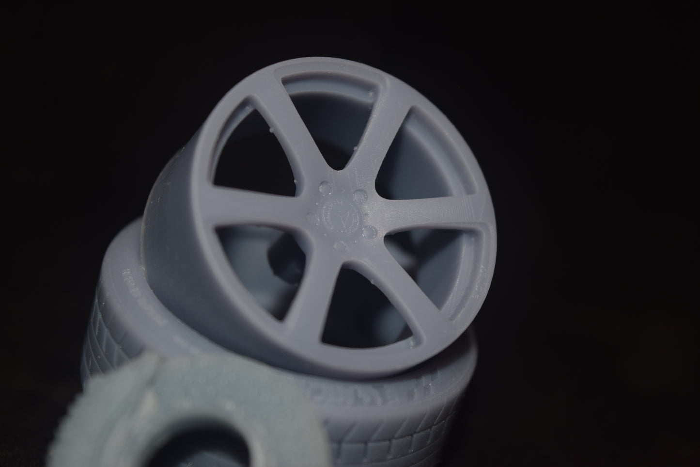 VELOS VCS rims 1/18 with MICHELIN tyres and brake system