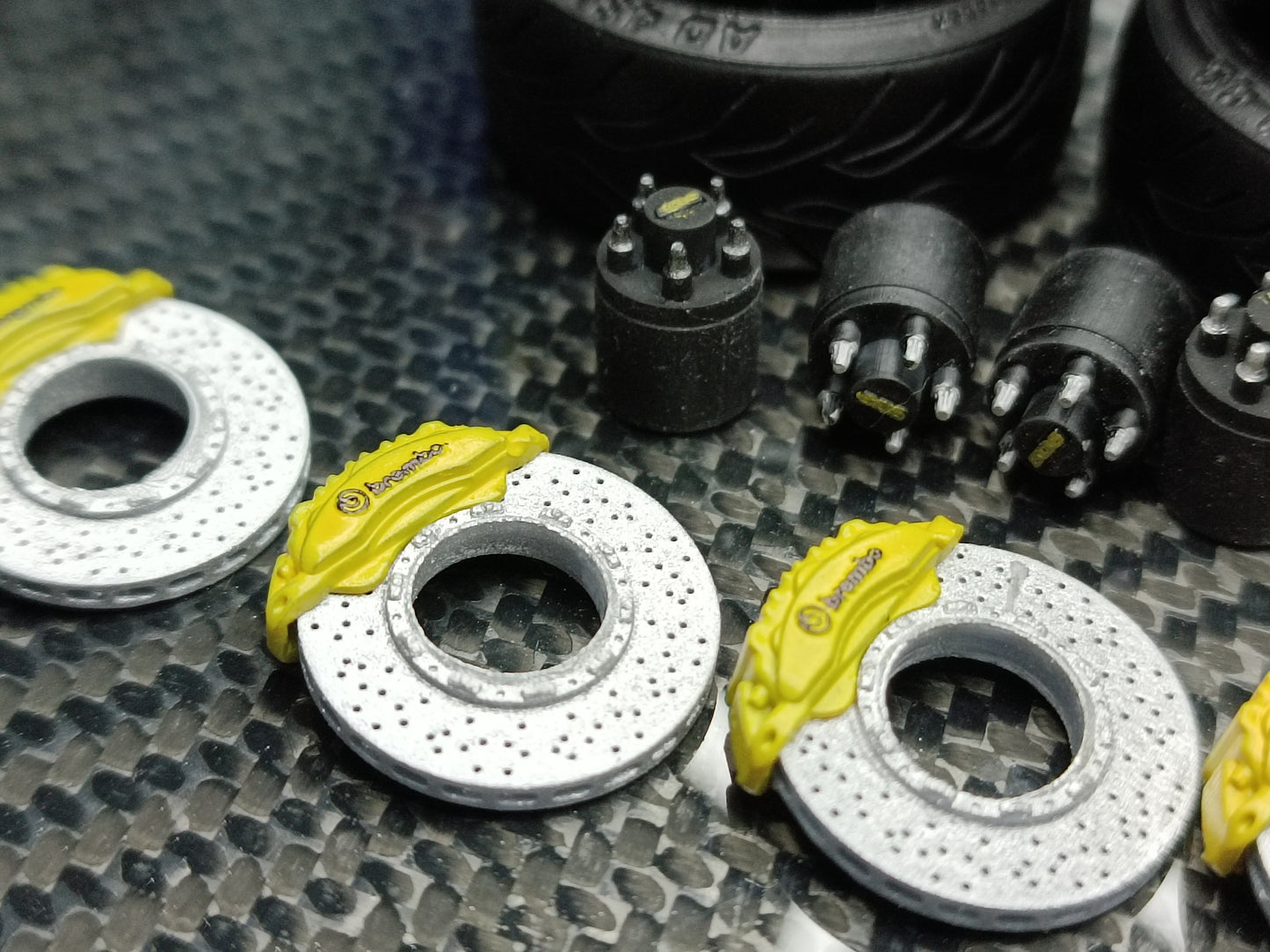 BBS CH-R rims 1/18 with ADVAN tyres and brake system