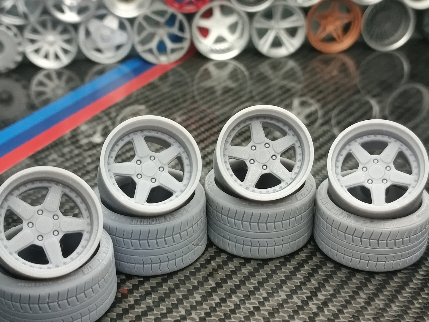 AC Schnitzer Type 1 rims 1/18 with MICHELIN tyres and brake system