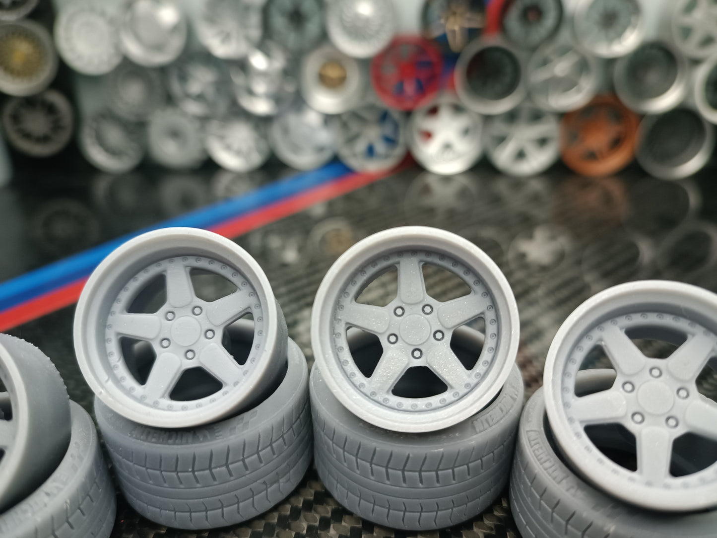 AC Schnitzer Type 1 rims 1/18 with MICHELIN tyres and brake system