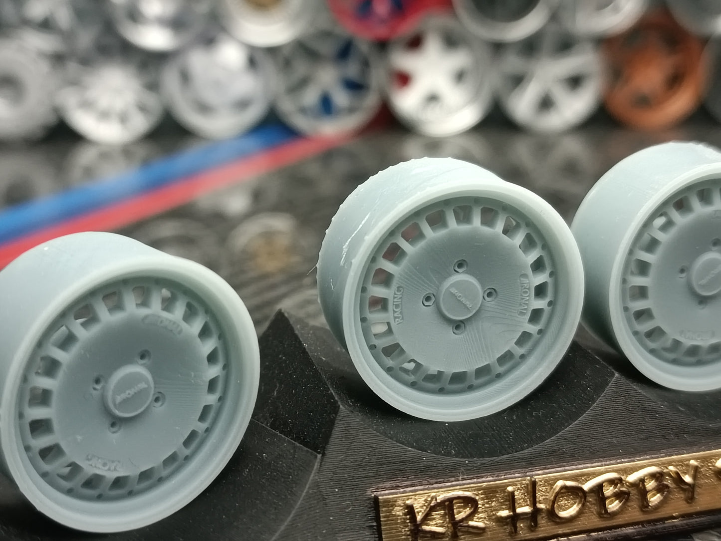 RONAL Racing rims 1/18 with MICHELIN tyres and brake system