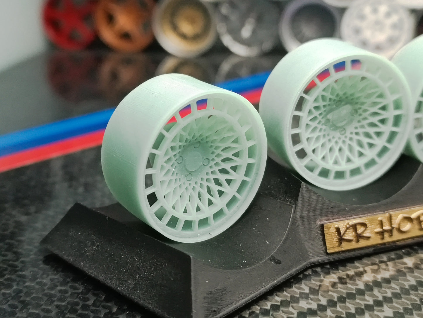 Japan Racing JR14 rims 1/18 with MICHELIN tyres and brake system