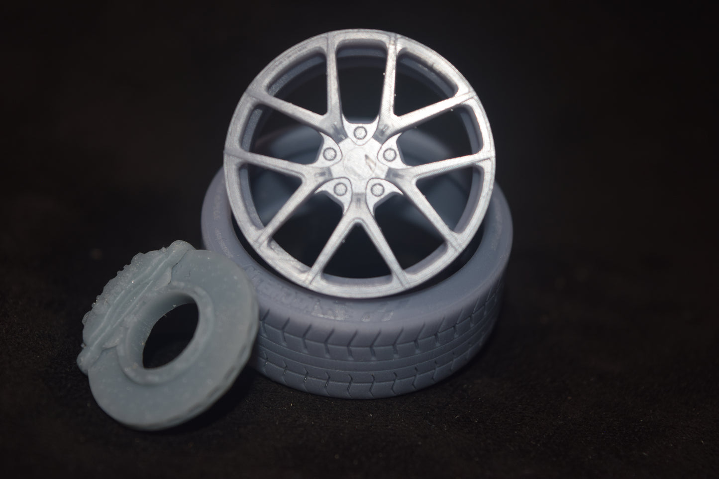 VORSTEINER FF rims 1/18 with MICHELIN tyres and brake system