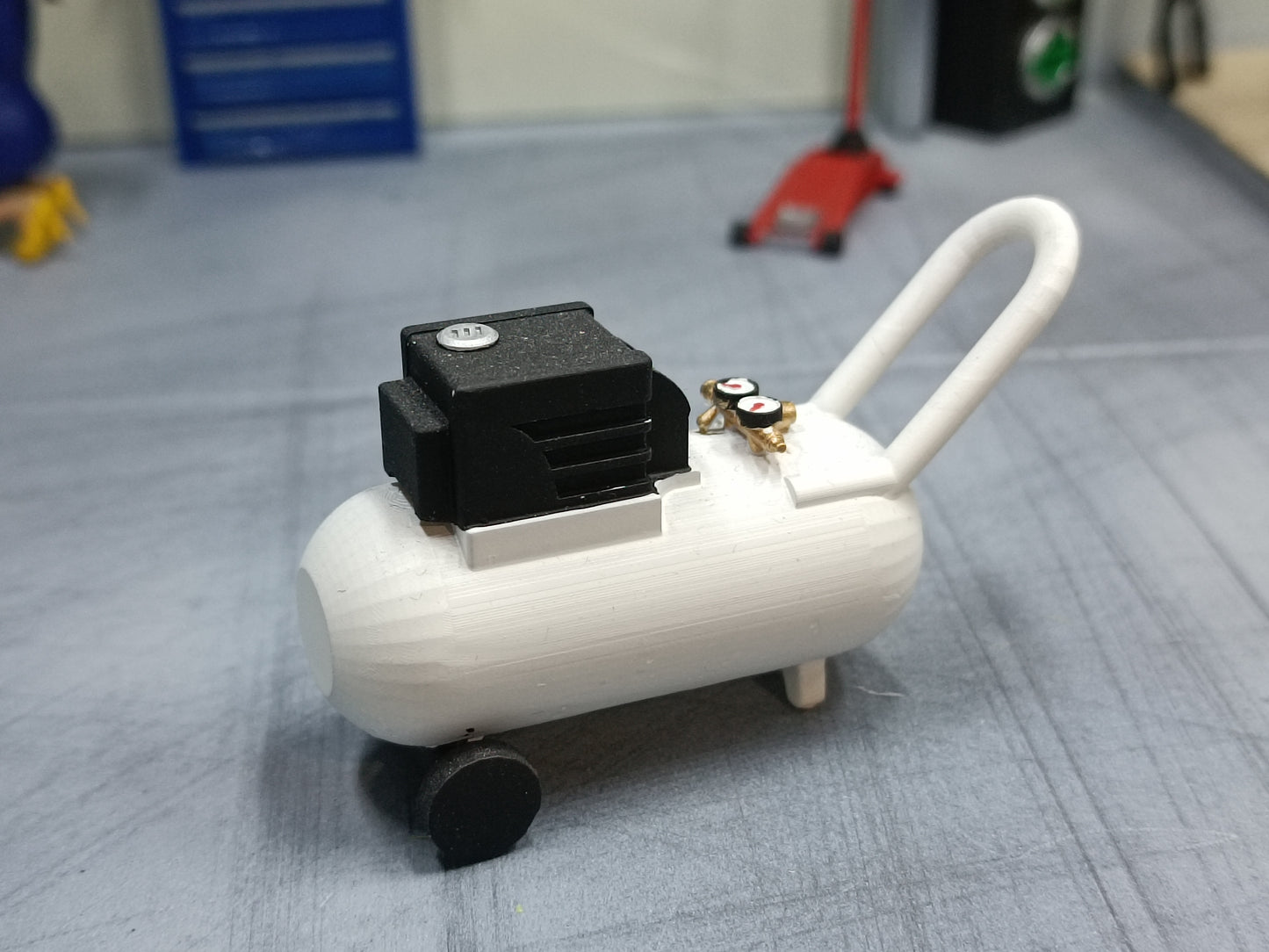 Air compressor 1/18